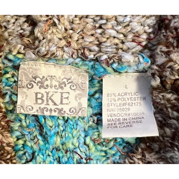 Sold‎ out - Picture 2 of 8